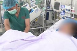 Đi hút mỡ, người phụ nữ bị thủng bụng, hôn mê, mất 6 lít máu