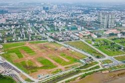 Thu tiền sử dụng đất giao không đúng thẩm quyền?