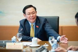 Chủ tịch Quốc hội: Tài chính đất đai khó nhất là vấn đề định giá đất
