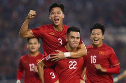 Mua vé xem tuyển Việt Nam đấu Hong Kong ở đâu?