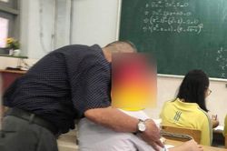 Đình chỉ thầy giáo sàm sỡ học sinh, chờ nghỉ hưu