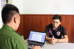 'Trùm' ma túy dùng dao chống trả lực lượng vây bắt
