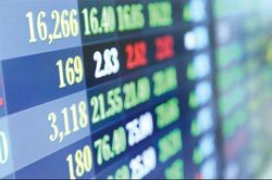 ABS: VN-Index tháng 6 xác suất cao đi ngang rung lắc quanh 1.100 - 1.115 điểm