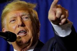 Cựu Tổng thống Mỹ Donald Trump bị Bộ Tư pháp truy tố