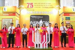 Triển lãm tư liệu 'Vang mãi Lời kêu gọi thi đua ái quốc'