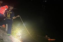 Tìm thấy thi thể người đàn ông giết vợ, phóng hỏa đốt nhà hàng xóm