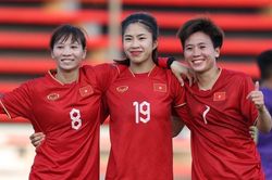 Tuyển nữ Việt Nam bỏ xa Thái Lan trên bảng xếp hạng FIFA