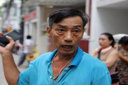Cháy nhà khiến 3 ông cháu tử vong: 'Lửa chặn cửa, không ai có thể xông vào'