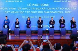 Thủ tướng: Học tập để Việt Nam không thua kém bất kỳ đất nước nào trên thế giới