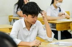 Đề thi Ngữ văn vào 10: Học sinh dễ dàng đạt điểm khá