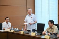Bộ trưởng Tô Lâm: Căn cước công dân không thể theo dõi người dân!