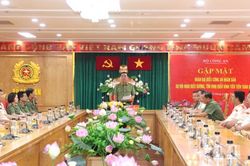 Lan tỏa tinh thần thi đua, nhân lên hàng trăm, hàng nghìn điển hình tiên tiến khác