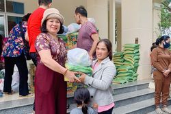 Tỉnh Hội Kon Tum trao tặng 120 suất quà trị giá 75 triệu đồng nhân Tháng hành động vì trẻ em