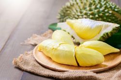 Thèm đến mấy những người này không nên ăn sầu riêng