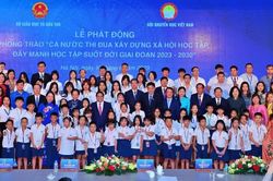 75 năm ngày Chủ tịch Hồ Chí Minh ra Lời kêu gọi thi đua ái quốc - ghi sâu lời dặn 'diệt giặc dốt'