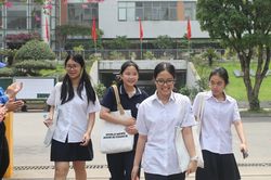 Nụ cười rạng rỡ của thí sinh Hà Nội sau kỳ thi vào lớp 10