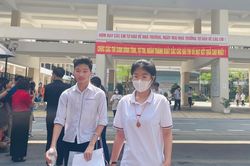 Hơn 11.000 sĩ tử Hà Nội hoàn thành kỳ thi vào lớp 10 chuyên