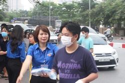 Hi hữu đề thi vào lớp 10 chuyên ở Hà Nội, làm đúng hết cũng chỉ được 9,5 điểm