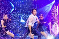 Ngân hàng có chủ tịch hát nhảy gây sốt mua lại 10.000 tỷ đồng trái phiếu trước hạn