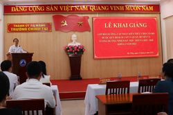Khai giảng lớp bồi dưỡng, cập nhật kiến thức cho cán bộ cấp quận, huyện
