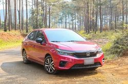 VinFast VF 8 bán chạy nhất thị trường, Honda City gây bất ngờ
