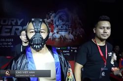 Võ sĩ MMA cosplay như trong phim Batman, chào sân cực ngầu nhưng cuối cùng nhận cái kết đắng