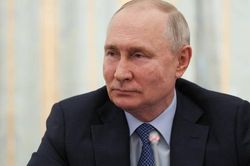 Tổng thống Putin tuyên bố Ukraine chịu tổn thất lớn trong cuộc phản công