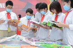 Nhà xuất bản Giáo dục Việt Nam công bố giá sách giáo khoa mới lớp 4, 8, 11