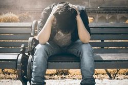 Phát hiện vợ ngoại tình với bạn thân nhờ chú chó hung dữ