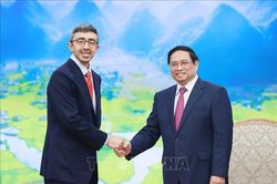 Thủ tướng Phạm Minh Chính tiếp Bộ trưởng Ngoại giao UAE