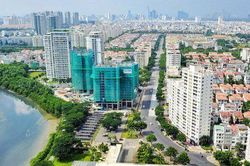Chuyên gia: Doanh nghiệp nên bán bớt dự án 'sạch' để có dòng tiền