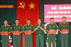 Mang Yang bế giảng lớp bồi dưỡng tiếng Bahnar cho cán bộ, nhân viên lực lượng vũ trang