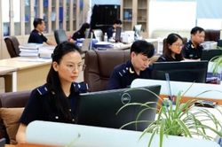 Khẩn trương xây dựng hệ thống công nghệ thông tin thực hiện hải quan số