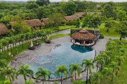 Khu nghỉ dưỡng 'chữa lành' ở Huế giành giải thưởng Traveler's Choice Awards 2023 của Tripadvisor