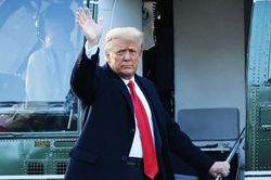 Cựu Tổng thống Mỹ Donald Trump bị truy tố ở cấp liên bang: Lịch sử có lặp lại?