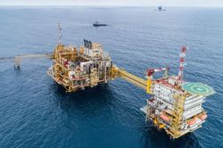 TotalEnergies khai thác mỏ dầu khí ngoài khơi Nigeria