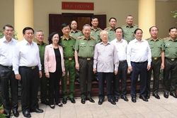 Tổng Bí thư Nguyễn Phú Trọng dự, chỉ đạo Hội nghị Đảng ủy Công an Trung ương 6 tháng đầu năm 2023