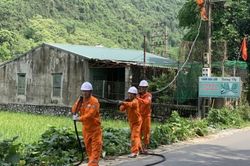 Thái Nguyên: Doanh nghiệp thích nghi với tình trạng thiếu điện