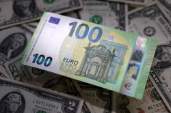 Tỷ giá USD hôm nay (16-6): Trong nước tăng, thế giới lao dốc