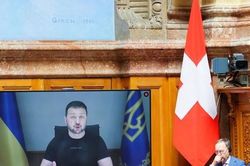 Tổng thống Ukraine Zelensky thúc giục Thụy Sĩ cho phép tái xuất khẩu vũ khí