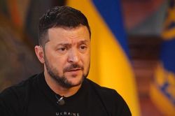 Tổng thống Ukraine thừa nhận quân đội Kiev gặp phải sự kháng cự quyết liệt từ phía Nga