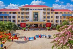 Điểm thi tuyển sinh lớp 10 vào Trường THPT chuyên Hùng Vương năm học 2023-2024