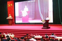 Thay đổi đầu tiên phải từ tư duy người đứng đầu (*)