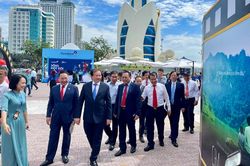 Khánh Hòa: Khai mạc Triển lãm ảnh 'Không gian giới thiệu du lịch qua những thước phim'
