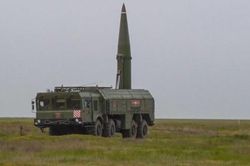 Nga đưa vũ khí hạt nhân đến Belarus: Moscow tiết lộ thời điểm sử dụng, Mỹ tuyên bố bảo vệ 'từng tấc đất' của NATO, Ukraine lên án