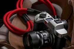 Leica SL2 có thêm màu áo mới
