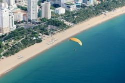 150 phi công tham gia Lễ hội dù lượn Nha Trang lần 2-2023