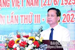 Gần 300 đại biểu dự lễ gặp mặt kỷ niệm 98 năm Ngày Báo chí cách mạng Việt Nam và trao Giải Báo chí tỉnh lần thứ III
