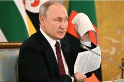 Lần đầu ông Putin công bố dự thảo hòa bình bất thành với Ukraine
