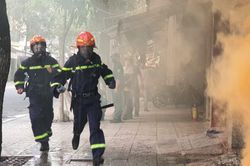 Nha Trang diễn tập phòng cháy, chữa cháy trong khu dân cư